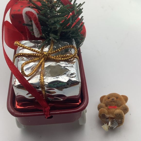 Vintage 1995 Radio Flyer Ornament - Picture 9 of 9